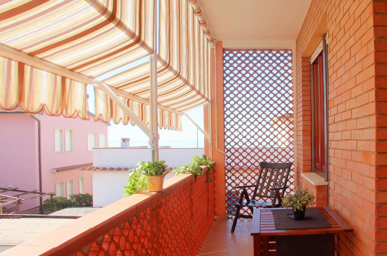 Holiday Home Arzilli Follonica Buitenkant foto