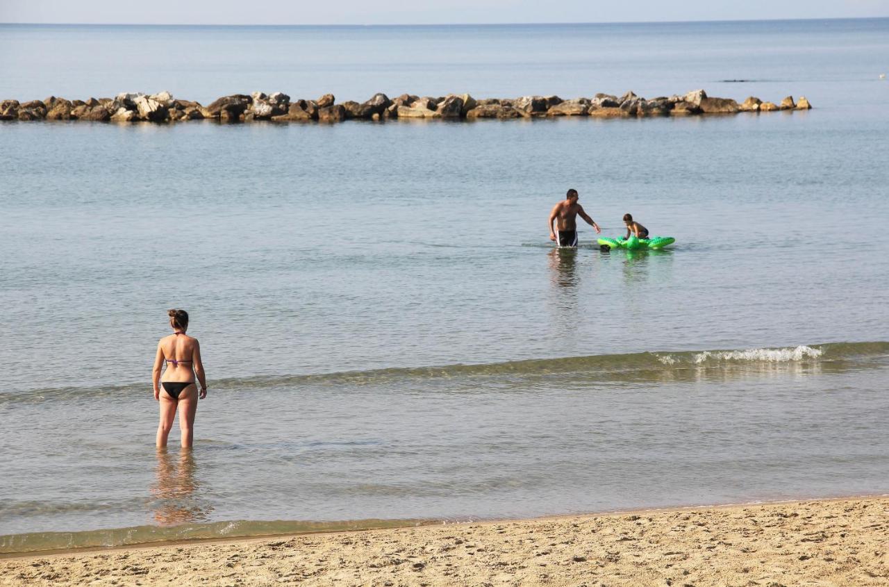 Holiday Home Arzilli Follonica Buitenkant foto